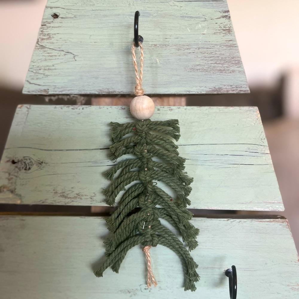 Christmas Tree Ornament // Hand Made Macrame